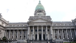 Las reformas laboral y electoral entre los temas clave del Congreso para 2018