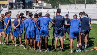 Juventud, con un rival de igual categoría