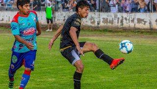 Chicho Rojas y el gran desafío de jugar en la Villa