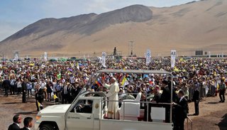 El Papa Francisco en Iquique: "No nos privemos de lo bueno que pueden aportar los migrantes"