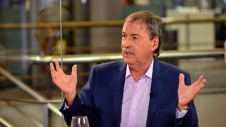 En Córdoba si habrá cláusula gatillo en los salarios del sector público