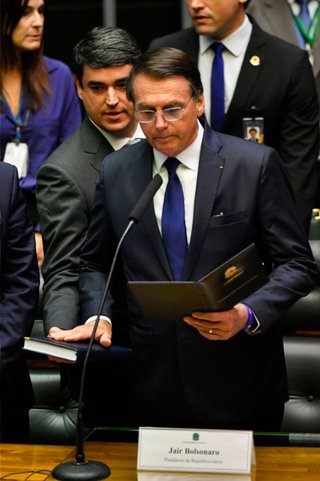 Bolsonaro y el pacto para superar "la mayor crisis moral y ética"