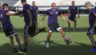 River se entrenó y sin Mora viajó a Uruguay
