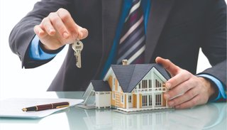Corredor inmobiliario y Martillero Público: Una carrera con formación académica y práctica de rápida salida laboral