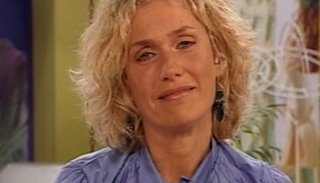 Tras el escrache por "colgarse de la luz", Maru Botana mandó al frente al papá de Tini Stoessel