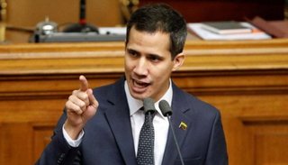 Titular del Parlamento venezolano se declaró Presidente interino ante la "usurpación" de Maduro