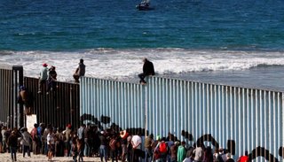 Trump advirtió una "crisis humanitaria" en la frontera