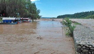 El paso en chalana está interrumpido