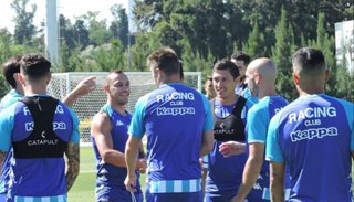 Racing, ante el lobo en La Feliz