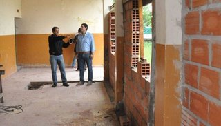Solís recorrió las obras en ejecución