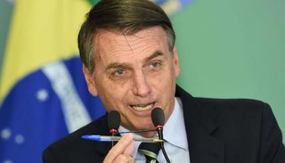 Bolsonaro facilita por decreto la compra de armas a civiles