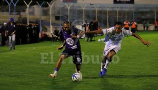 Juventud y Gimnasia animan el verano en Copa Argentina
