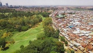 26 millonarios acumulan la misma riqueza que la mitad de la humanidad