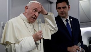 Francisco, aterrado por un posible “derramamiento de sangre en Venezuela”