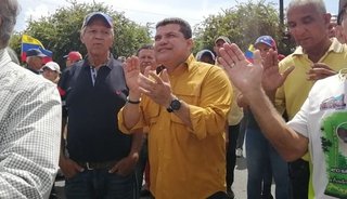 El chavismo y la oposición disidente nombraron un nuevo presidente del parlamento