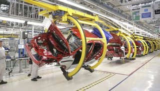 La producción de autos cayó un 32,5% en 2019, el peor año del sector desde 2004