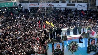 Una estampida en el funeral de Qassem Soleimani dejó al menos 35 muertos
