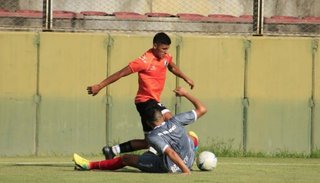 Central Norte, un amistoso con Gimnasia