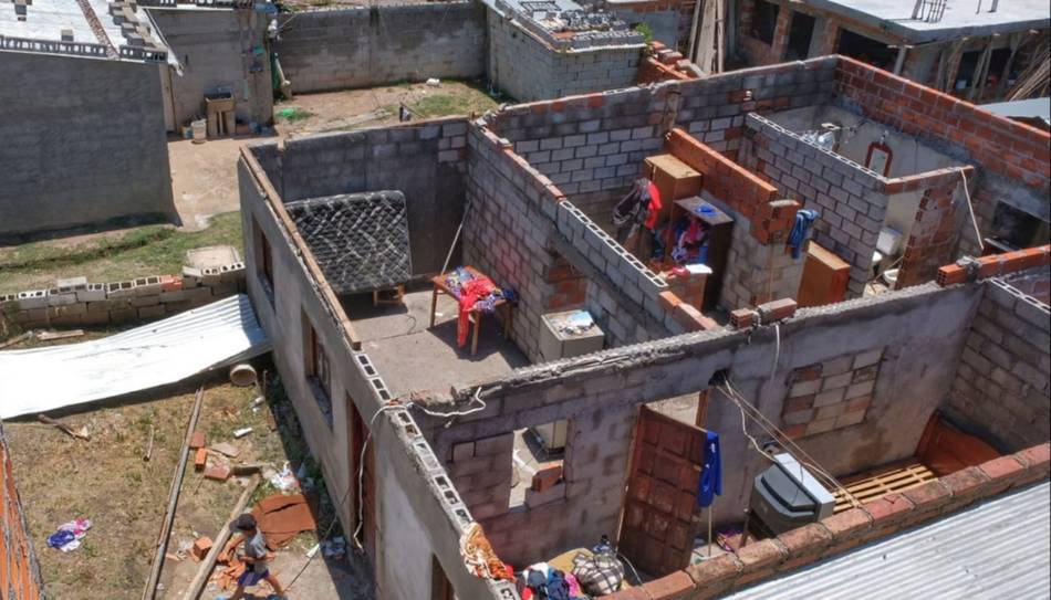  La tormenta que azotó anoche Salta dejó a muchas familias sin techo