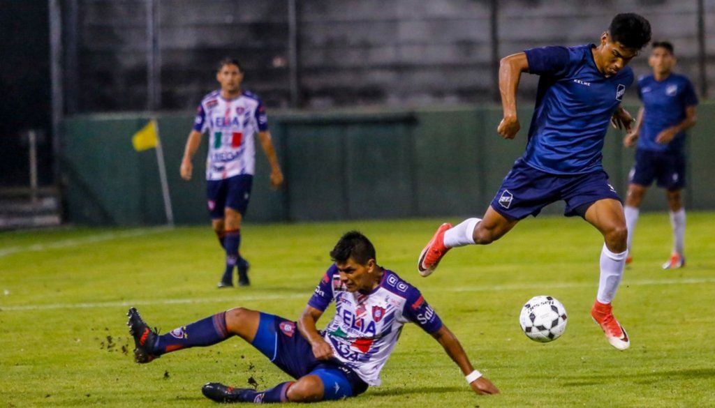 Juventud quiere seguir “tocando” mientras mira de reojo a Peñarol