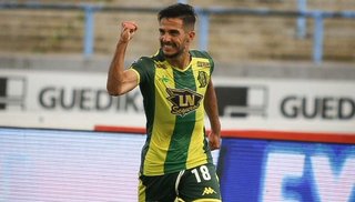 Arrancó el fútbol: Aldosivi le ganó a Lanús y sale del descenso