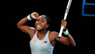 La quinceañera Coco Gauff sigue dando batacazos