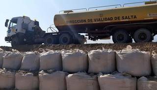 Fortalecen anillos por crecidas del Pilcomayo