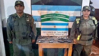 Detienen a mujeres que viajaban con cocaína entre la ropa