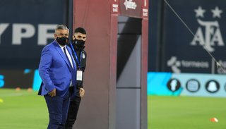 Tapia quiere “jugar con menos equipos en todas las categorías”