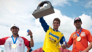 Cyril Despres, otro grande que felicitó a Kevin Benavides