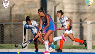Valentina Raposo fue titular en Las Leoncitas