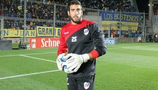 Federico Cosentino, refuerzo de Gimnasia y Tiro 1 Federico Cosentino refuerza el arco de Gimnasia y Tiro