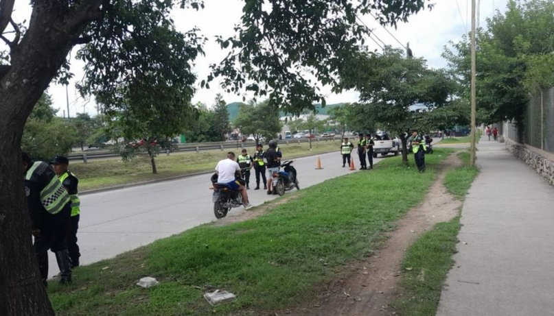 Se robaron un auto en Córdoba y apareció en un control de Salta