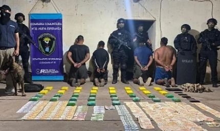 Detienen a 8 narcos en Santiago del Estero con más de 27 kilos de cocaína y buscan a sus jefes en Salta
