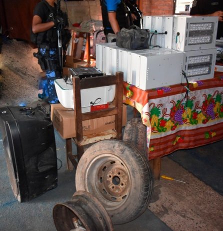 Villa San Antonio: allanamientos y 13 personas detenidas