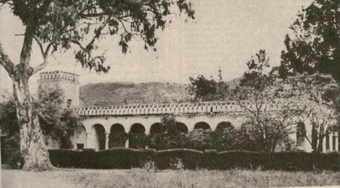 Héroes y fantasmas de la Casona de Castañares