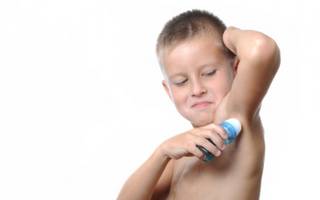 ¿A qué hora del día nos debemos poner desodorante?