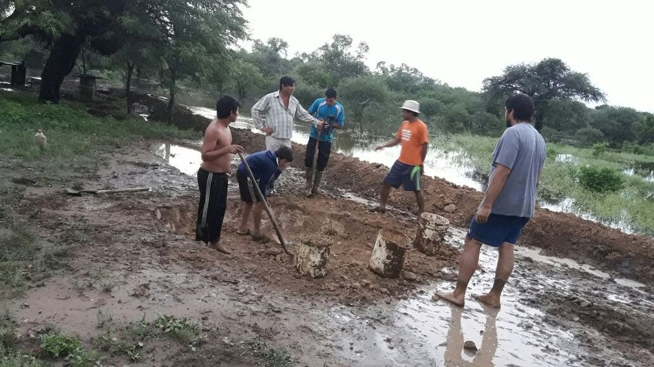 Evacuaciones en el paraje El Mulato, en Alto de la Sierra