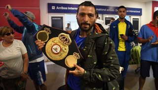 Pacquiao retó a Matthysse y puso fecha