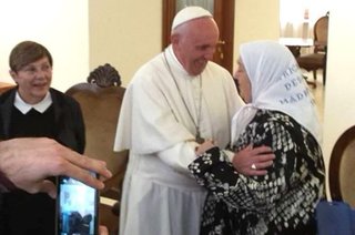 Para el Papa, Hebe de Bonafini es calumniada y le brindó su apoyo