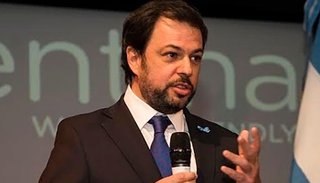 Díaz Gilligan presentó su renuncia