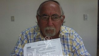 Denuncian que le quitaron la vivienda a un anciano