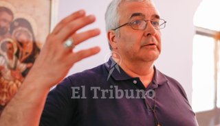 El arzobispo de Tucumán, designado para investigar a Zanchetta, negó ser su amigo