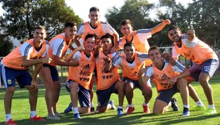 Argentina cierra el hexagonal del Sudamericano frente a Brasil