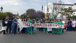 Semana clave para el conflicto de las horas de guardia en el Materno Infantil