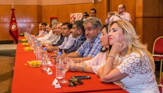 Desfasaje salarial: los estatales perdieron en los últimos tres años casi un 23 % de poder adquisitivo