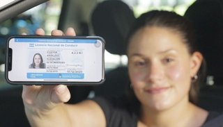 Lanzan la nueva licencia nacional de conducir digital