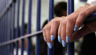 Revocarían domiciliaria a la excooperativista