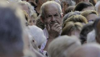 En marzo habrá un aumento del 11,8% para jubilados, pensionados y AUH