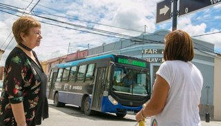 Vecinos de la calle Catamarca no quieren más colectivos